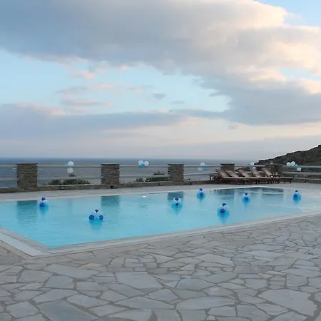 Aparthotel En Plo Agios Romanos