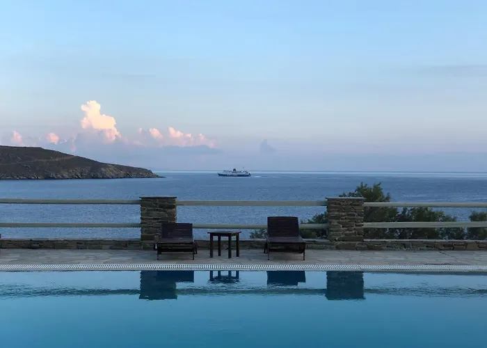 Ξενοδοχείο με διαμερίσματα εν πλώ