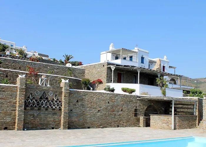 Ξενοδοχείο με διαμερίσματα εν πλώ