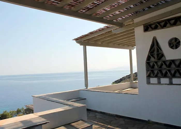 Ξενοδοχείο με διαμερίσματα εν πλώ