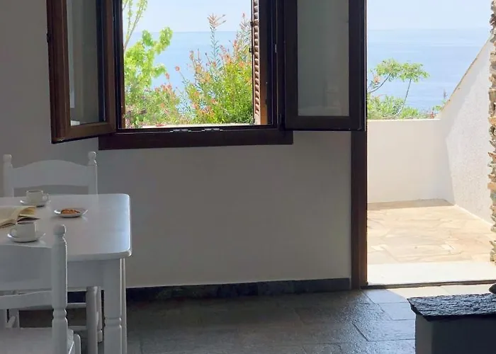 Ξενοδοχείο με διαμερίσματα εν πλώ